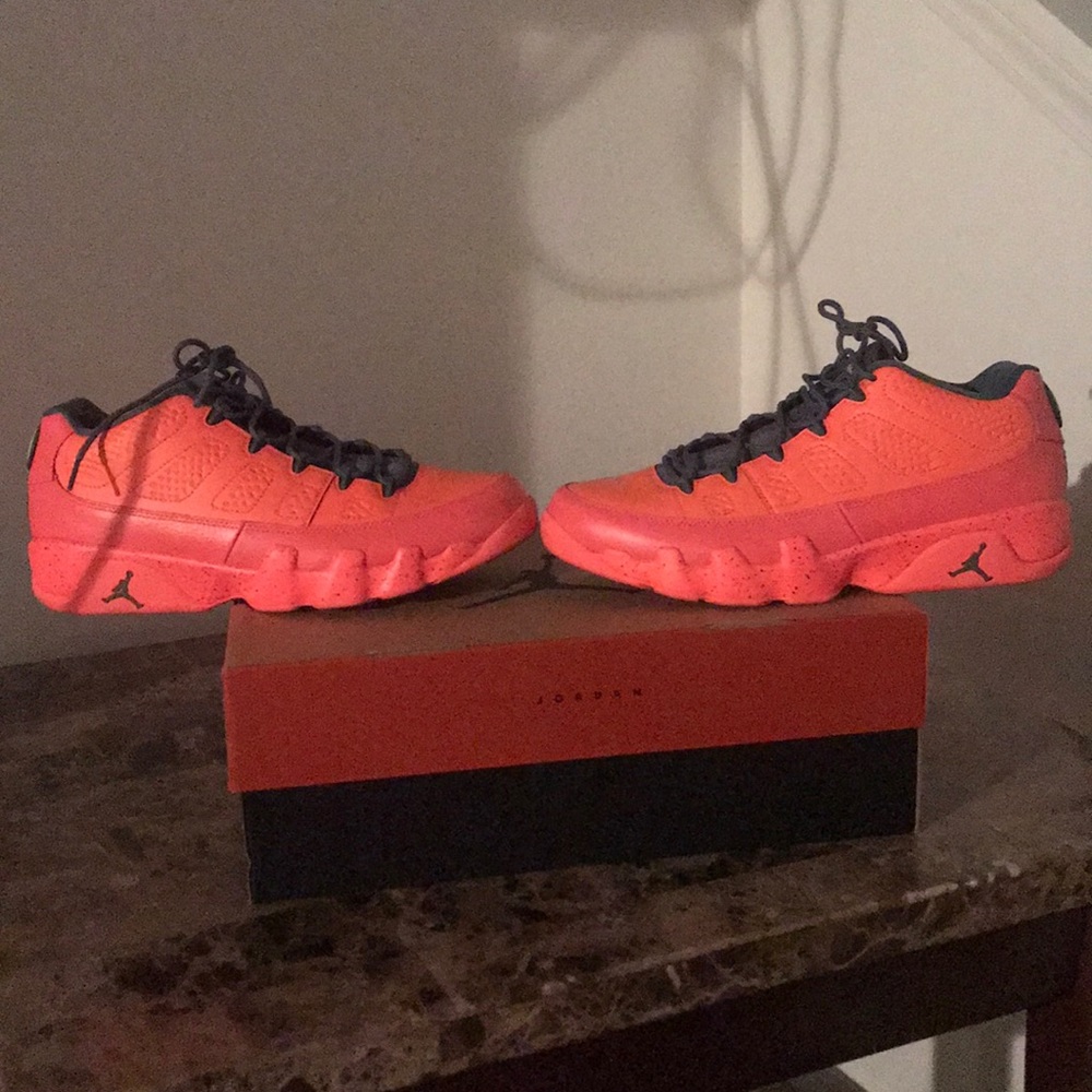 Low top Jordan 9